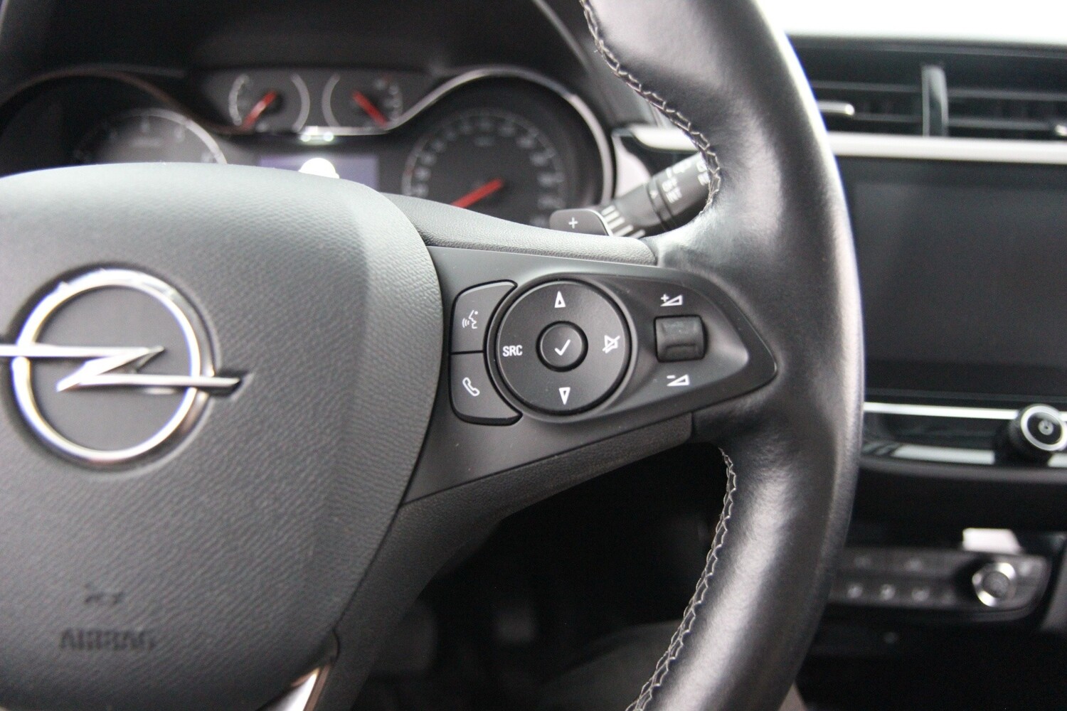 Opel Corsa vaihtoauto