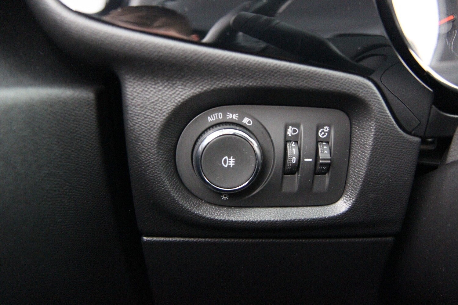 Opel Corsa vaihtoauto