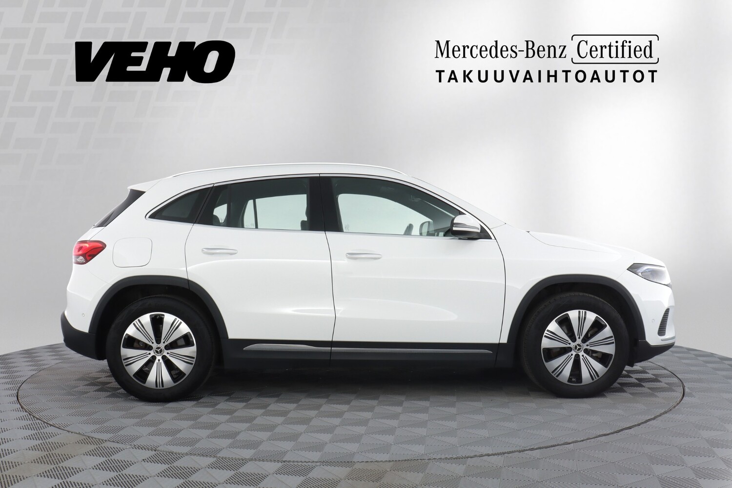 Mercedes-Benz EQA vaihtoauto