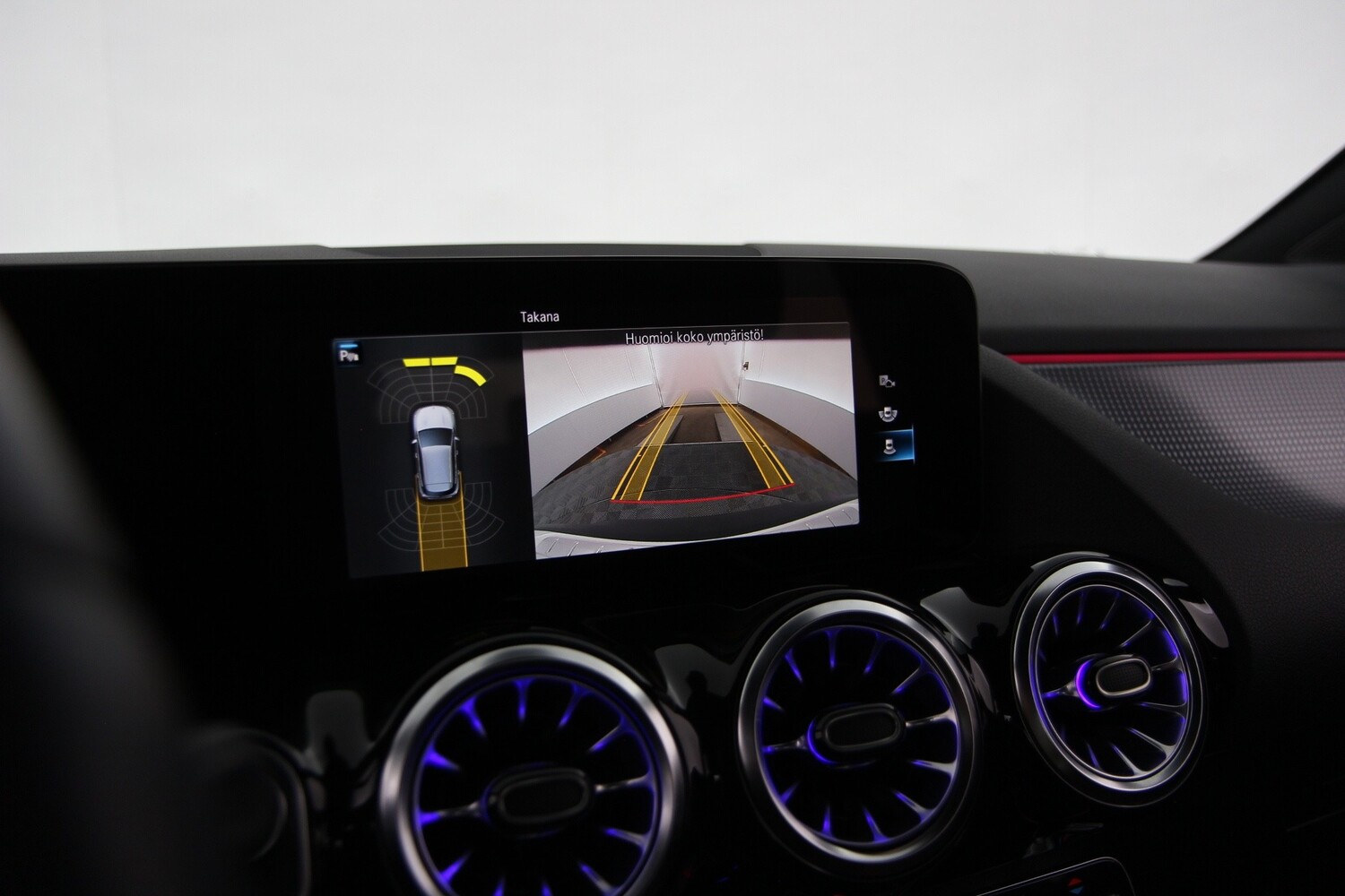 Mercedes-Benz EQA vaihtoauto