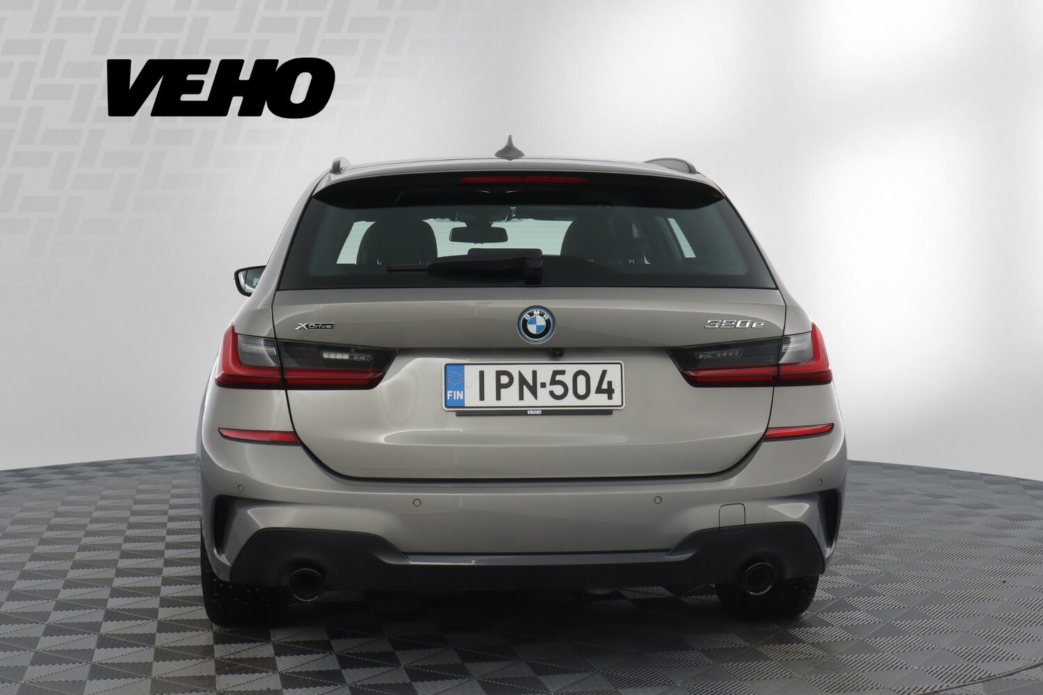 BMW 320 vaihtoauto
