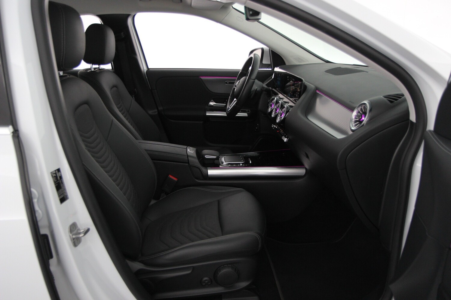 Mercedes-Benz EQA vaihtoauto