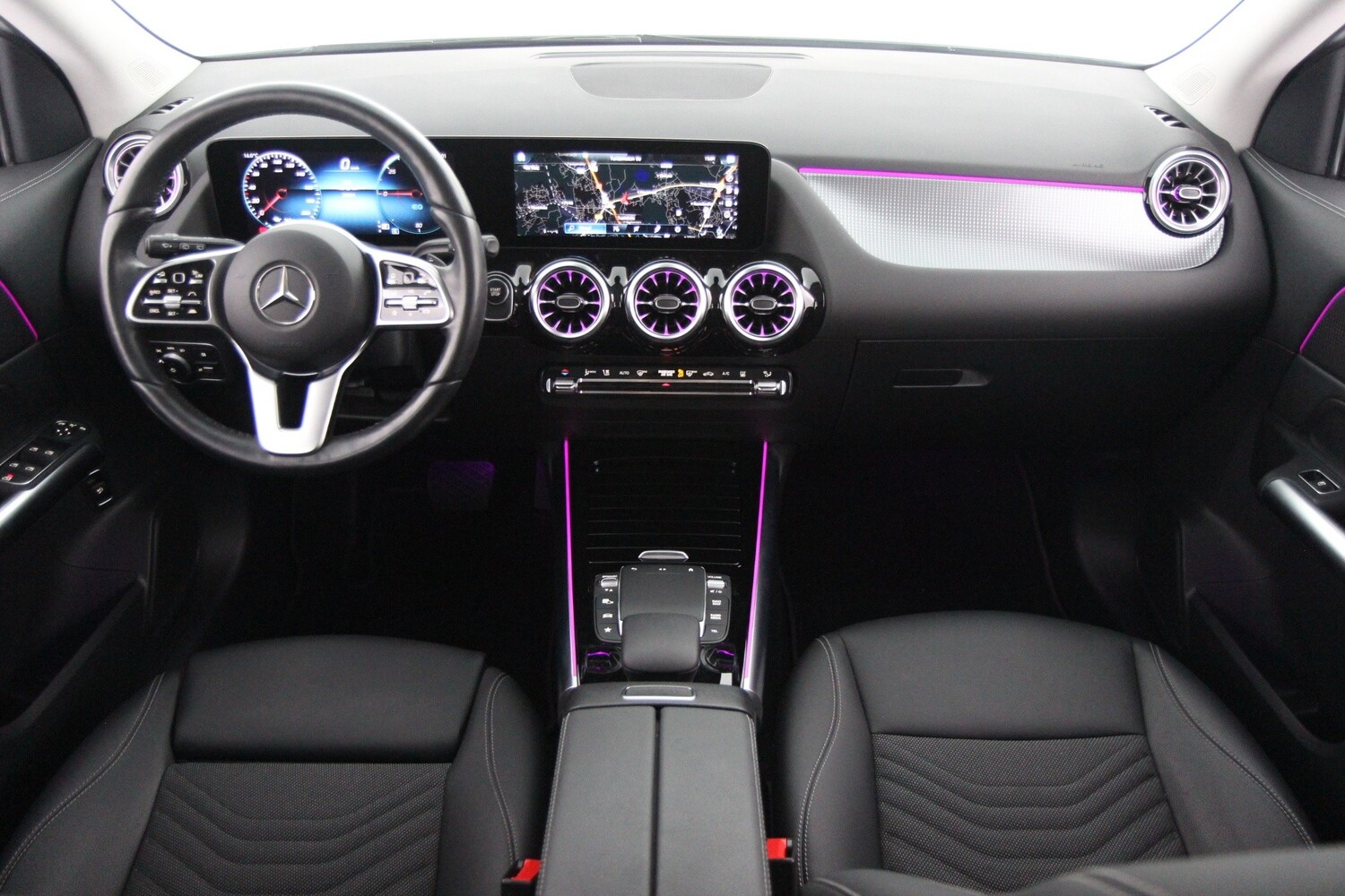 Mercedes-Benz EQA vaihtoauto