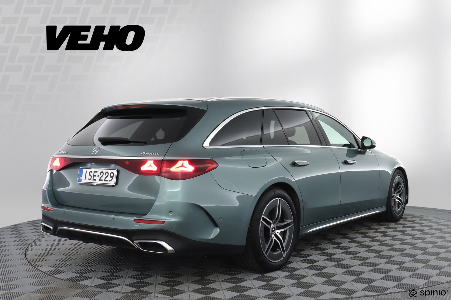 Mercedes-Benz E vaihtoauto