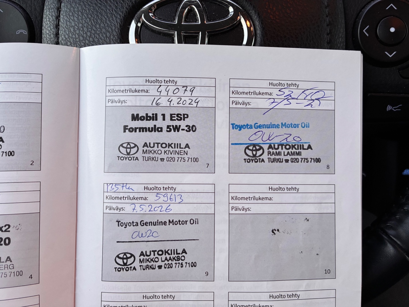 Toyota RAV4 vaihtoauto