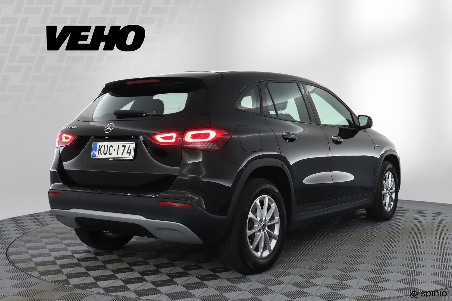 Mercedes-Benz GLA vaihtoauto