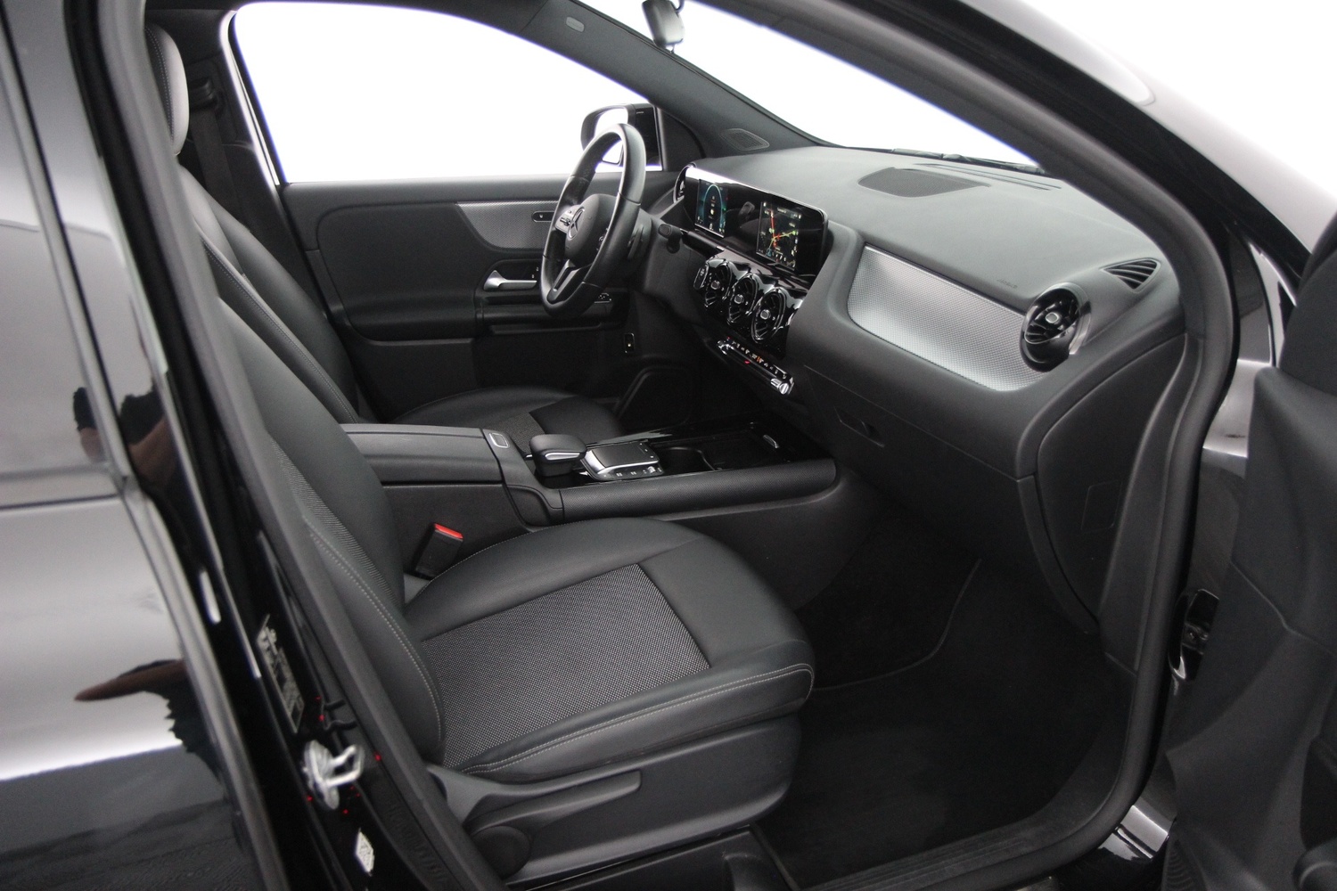 Mercedes-Benz GLA vaihtoauto