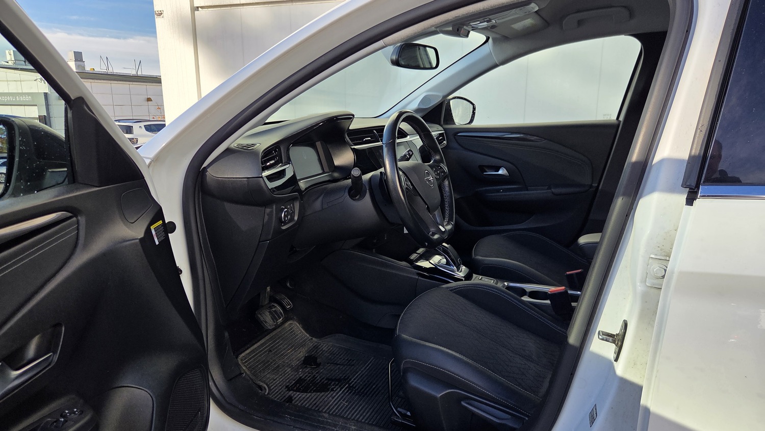 Opel Corsa vaihtoauto