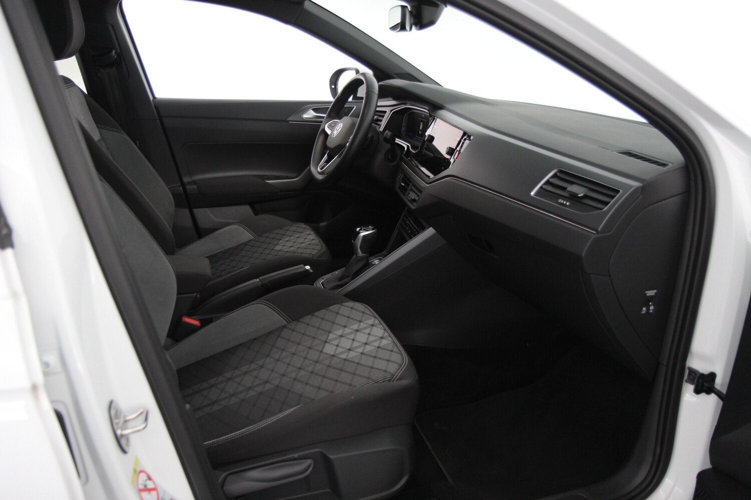 Volkswagen Taigo vaihtoauto