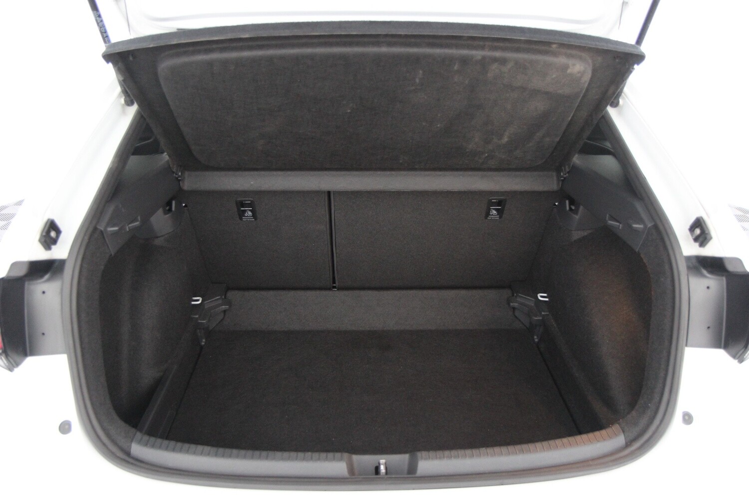 Volkswagen Taigo vaihtoauto