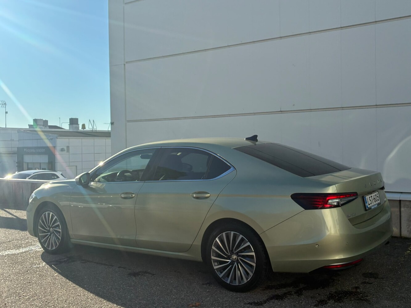 Skoda Superb vaihtoauto