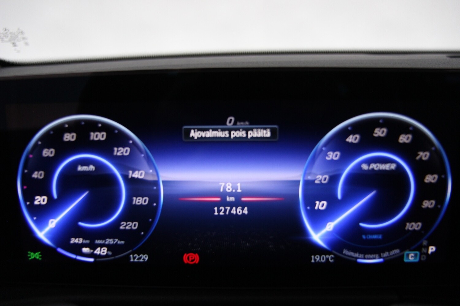 Mercedes-Benz EQB vaihtoauto