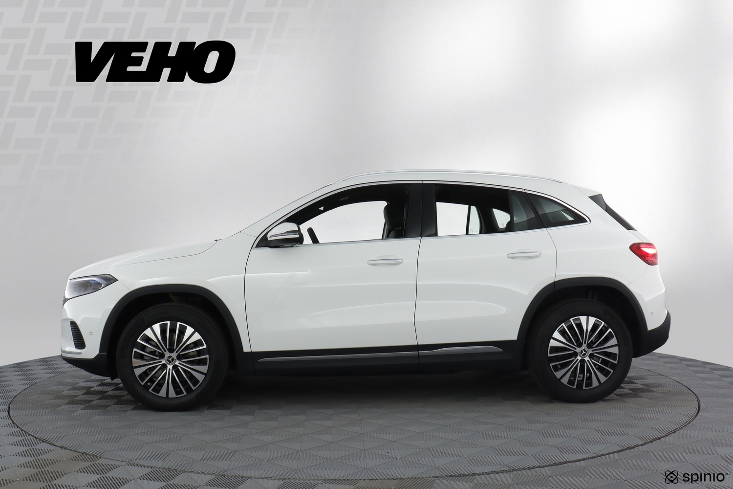 Mercedes-Benz EQA vaihtoauto