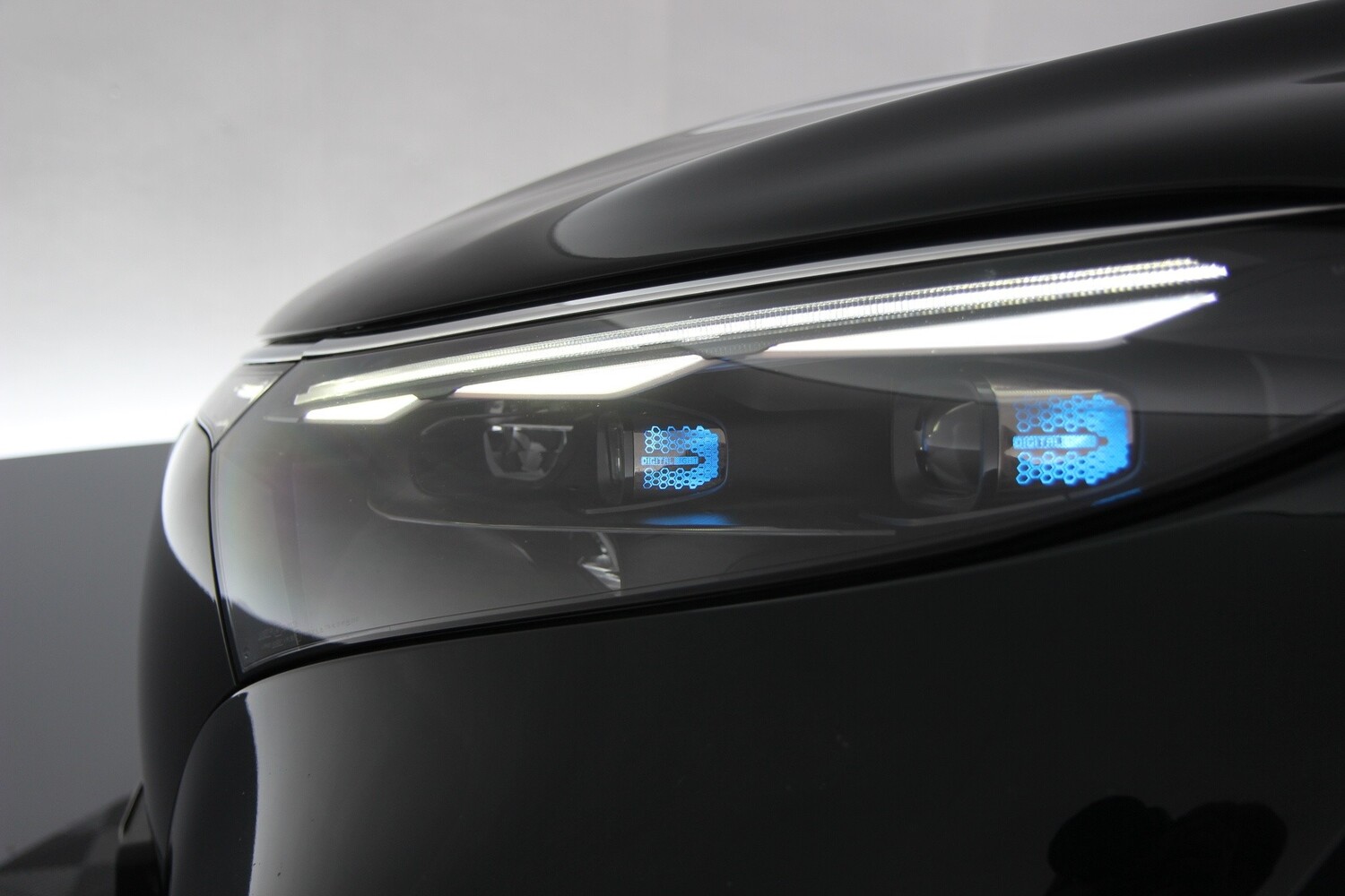 Mercedes-Benz EQS vaihtoauto