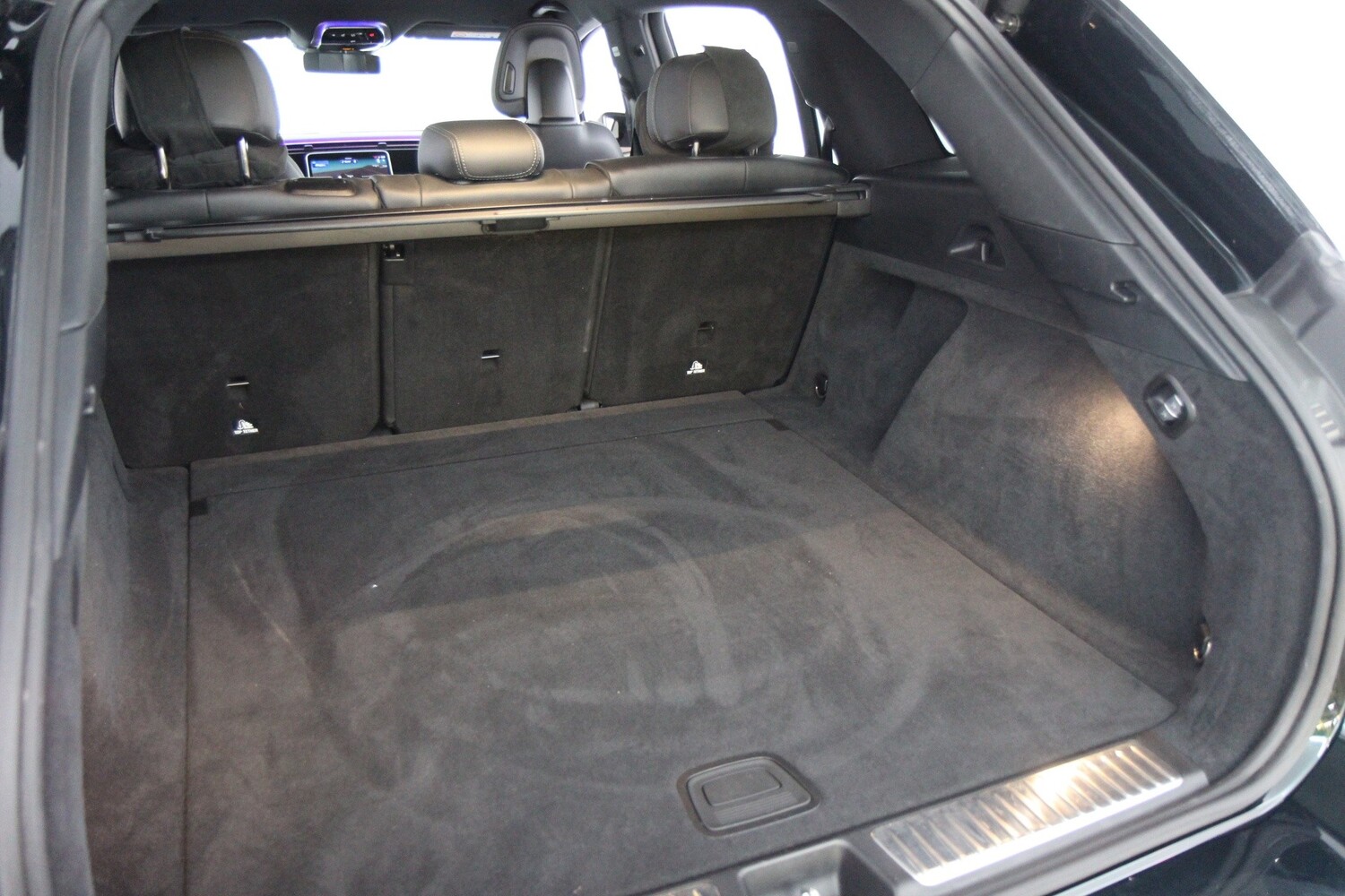 Mercedes-Benz EQS vaihtoauto