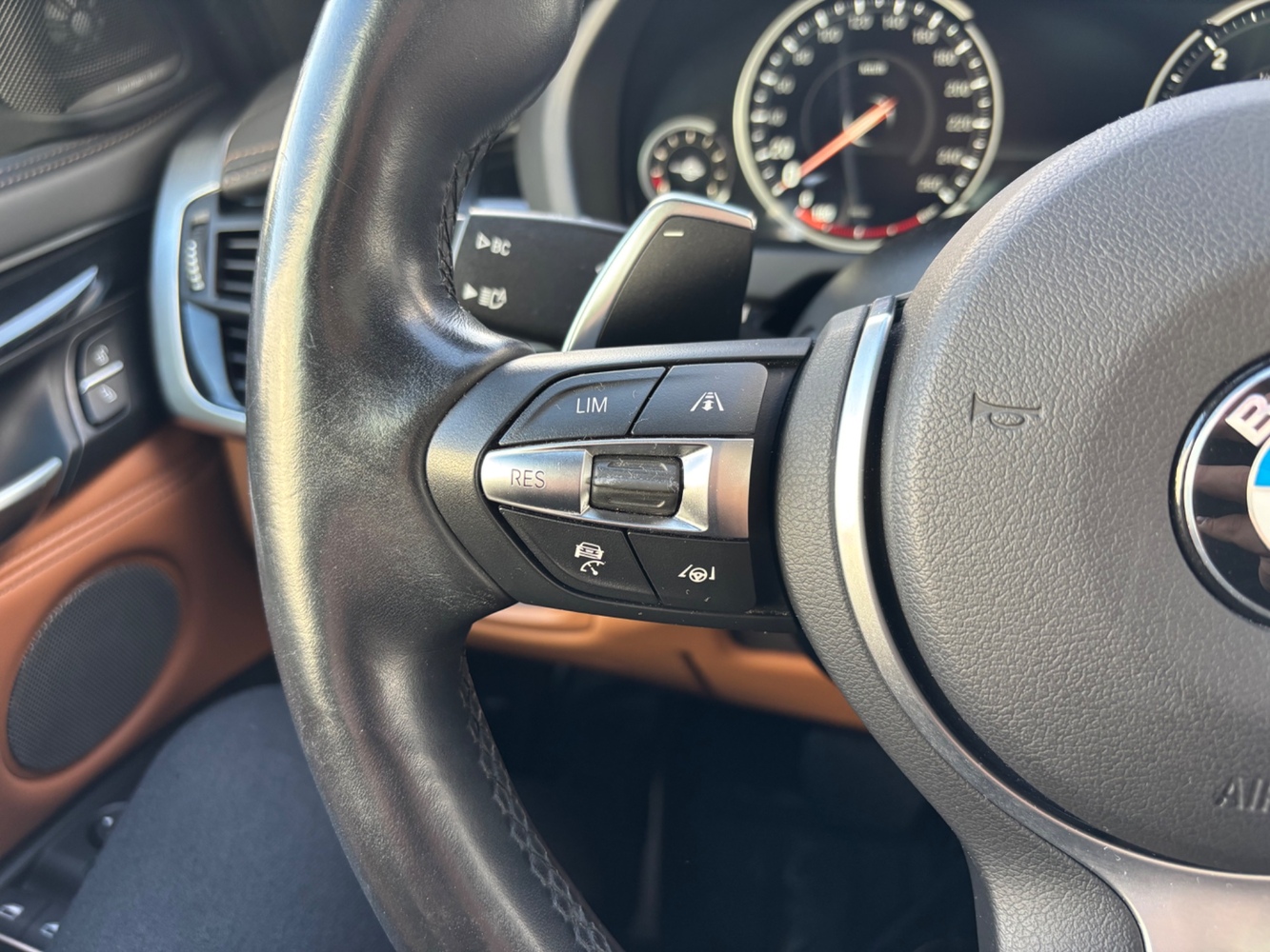 BMW X6 vaihtoauto