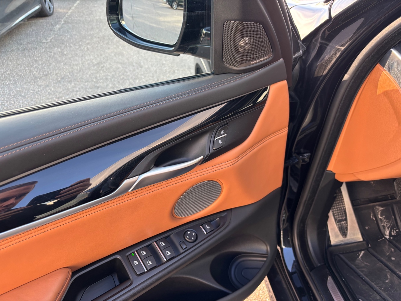 BMW X6 vaihtoauto
