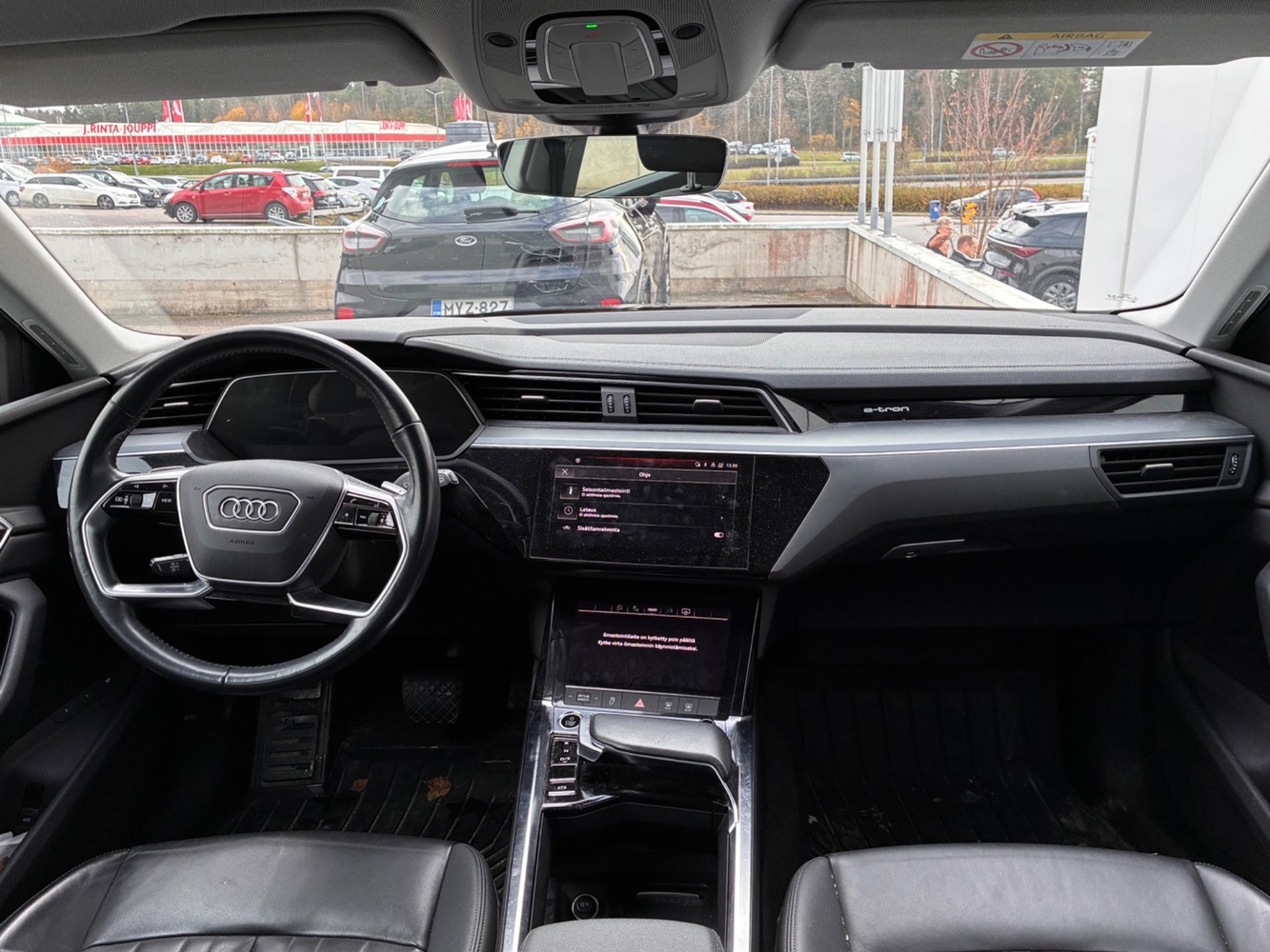 Audi e-tron vaihtoauto