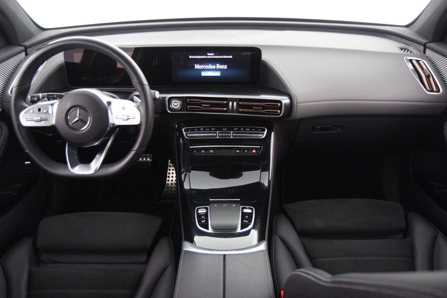 Mercedes-Benz EQC vaihtoauto