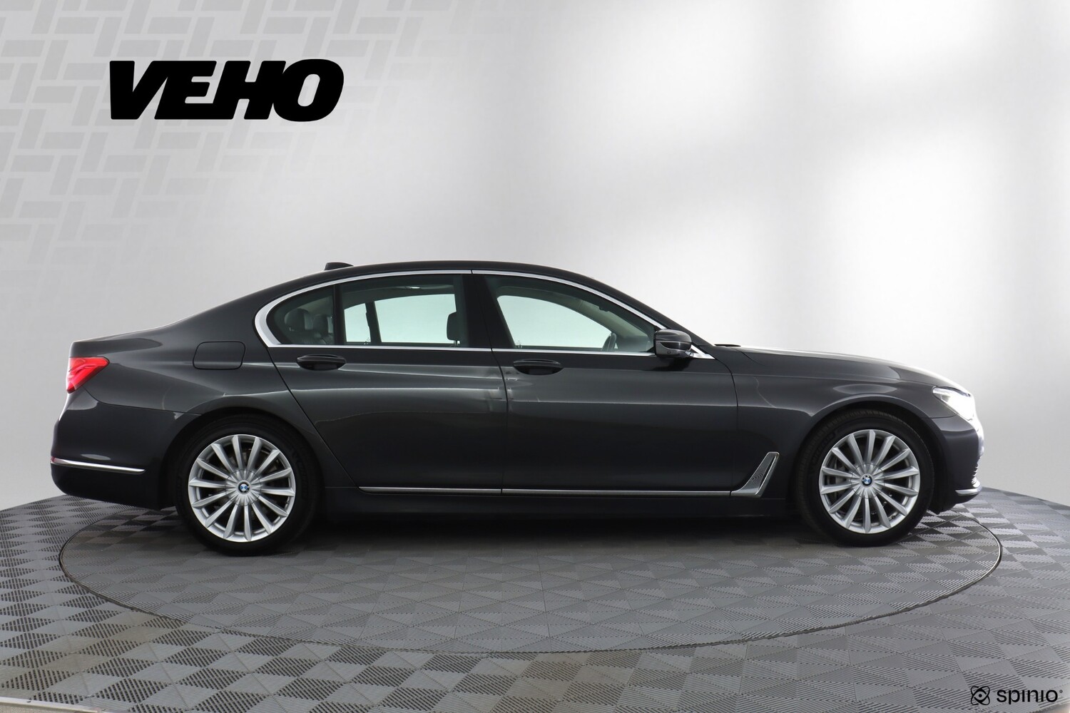 BMW 740 vaihtoauto