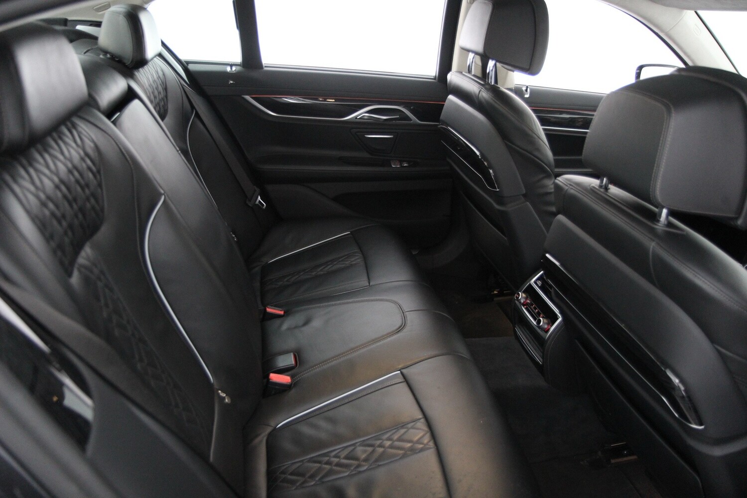 BMW 740 vaihtoauto