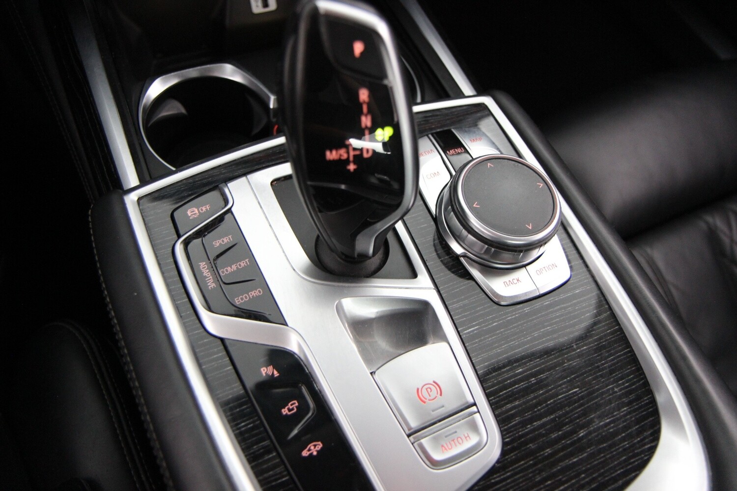 BMW 740 vaihtoauto