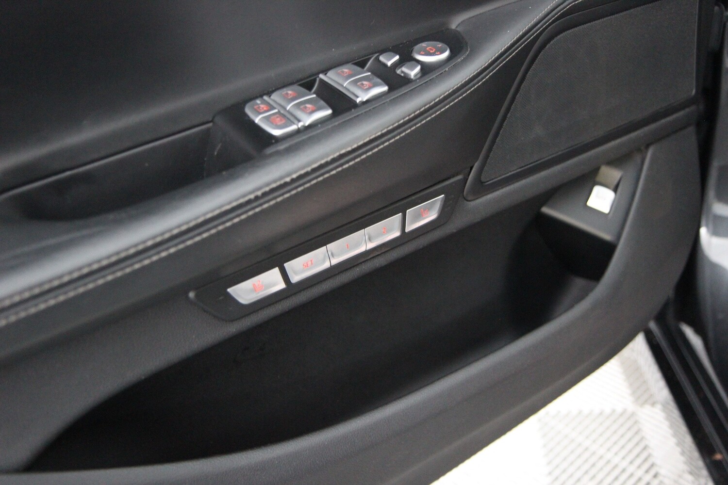 BMW 740 vaihtoauto