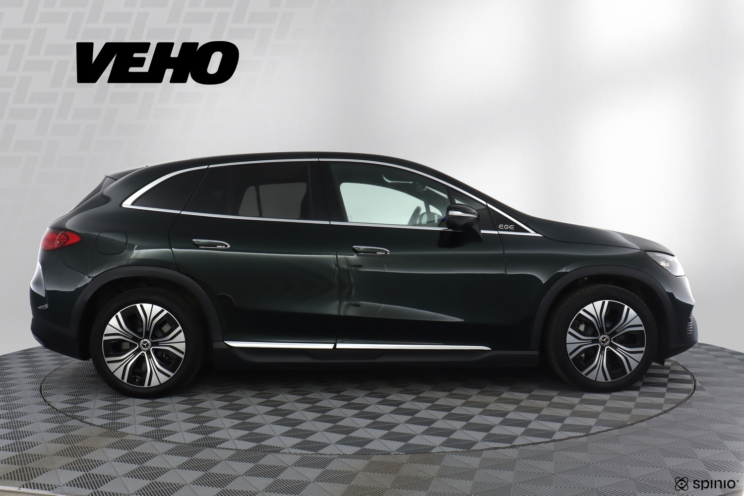 Mercedes-Benz EQE vaihtoauto