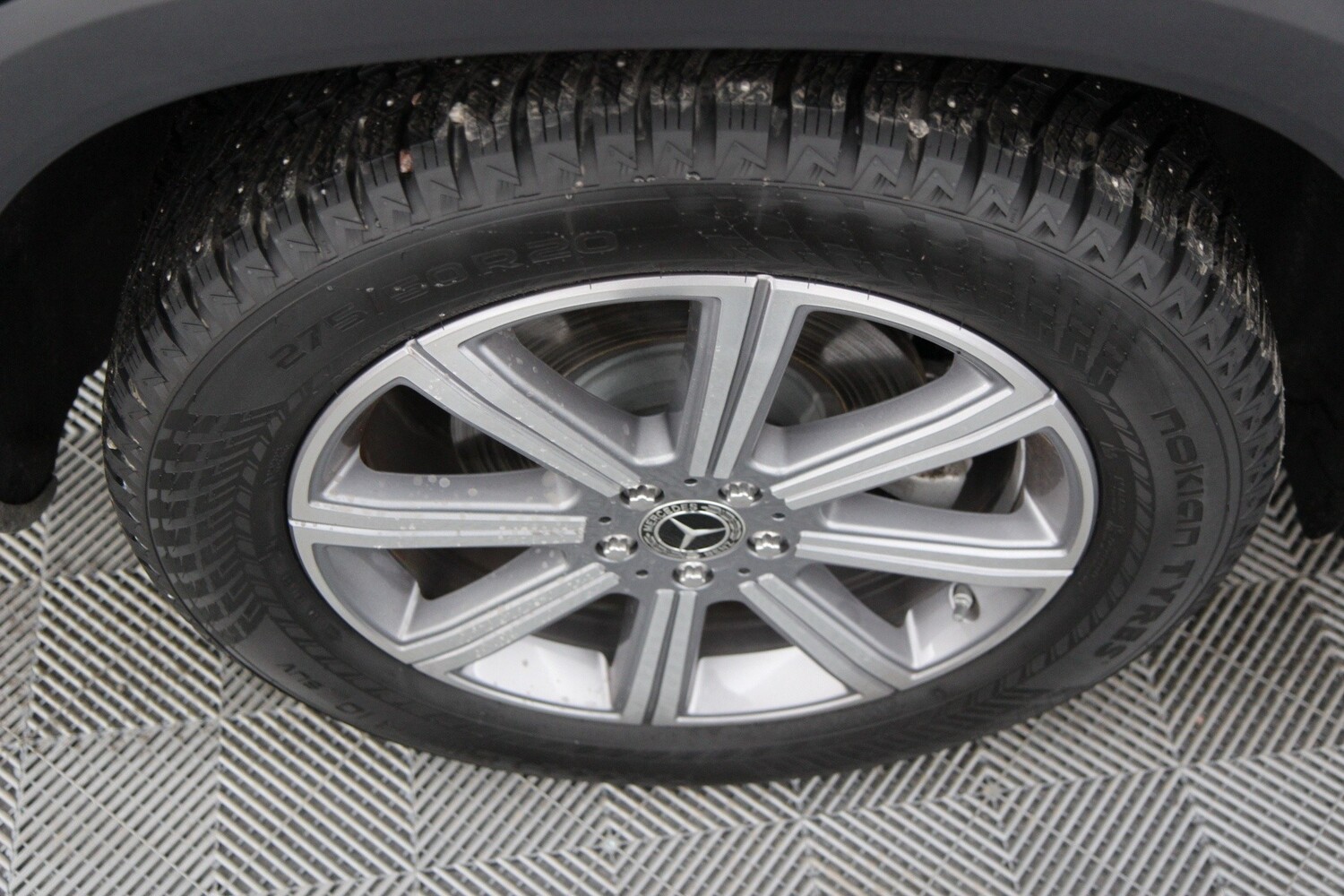 Mercedes-Benz GLS vaihtoauto