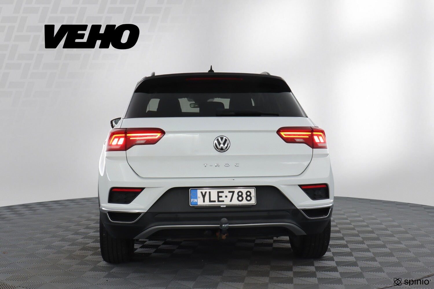 Volkswagen T-Roc vaihtoauto