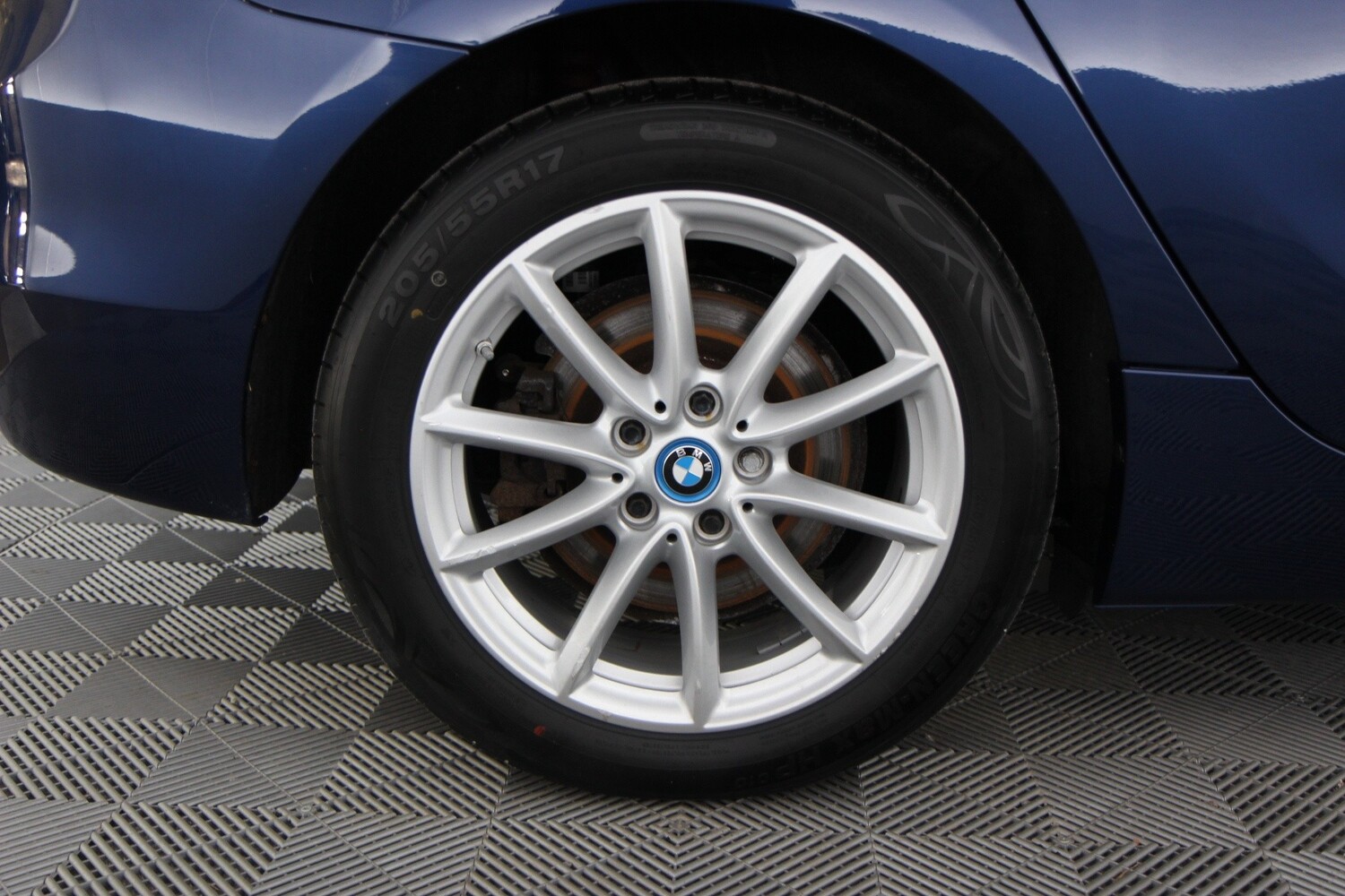 BMW 225 vaihtoauto
