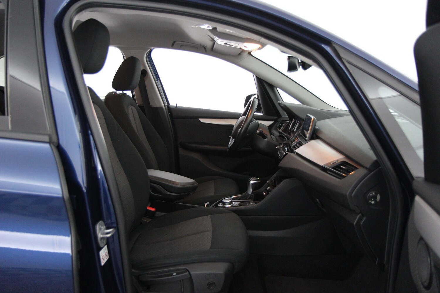 BMW 225 vaihtoauto