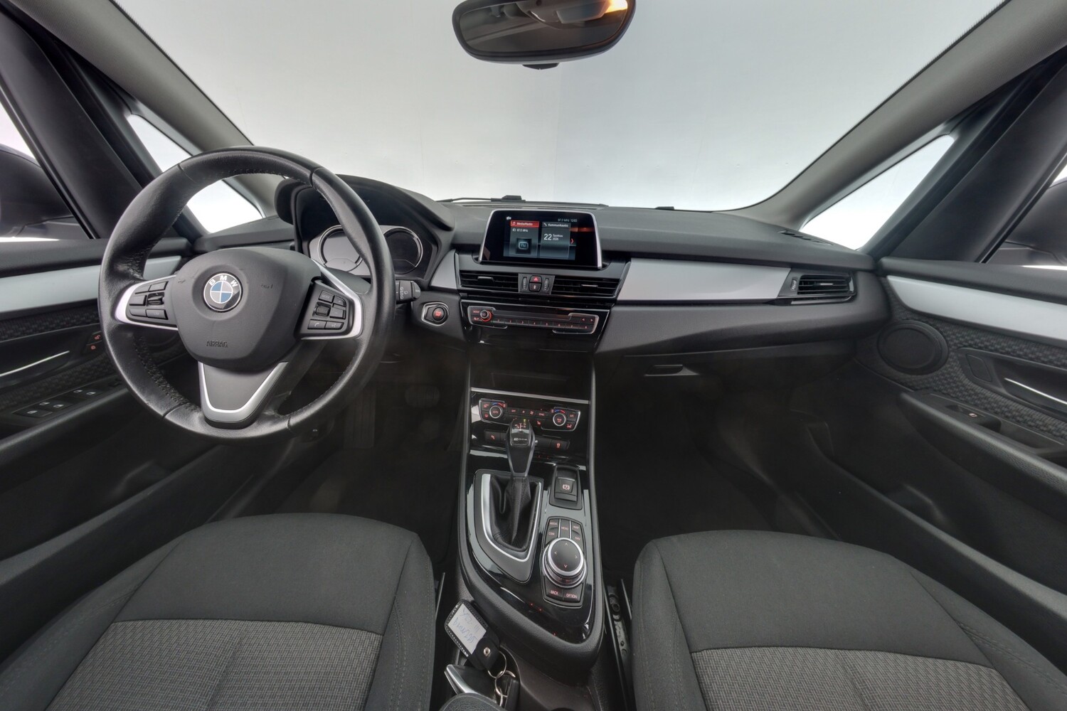 BMW 225 vaihtoauto