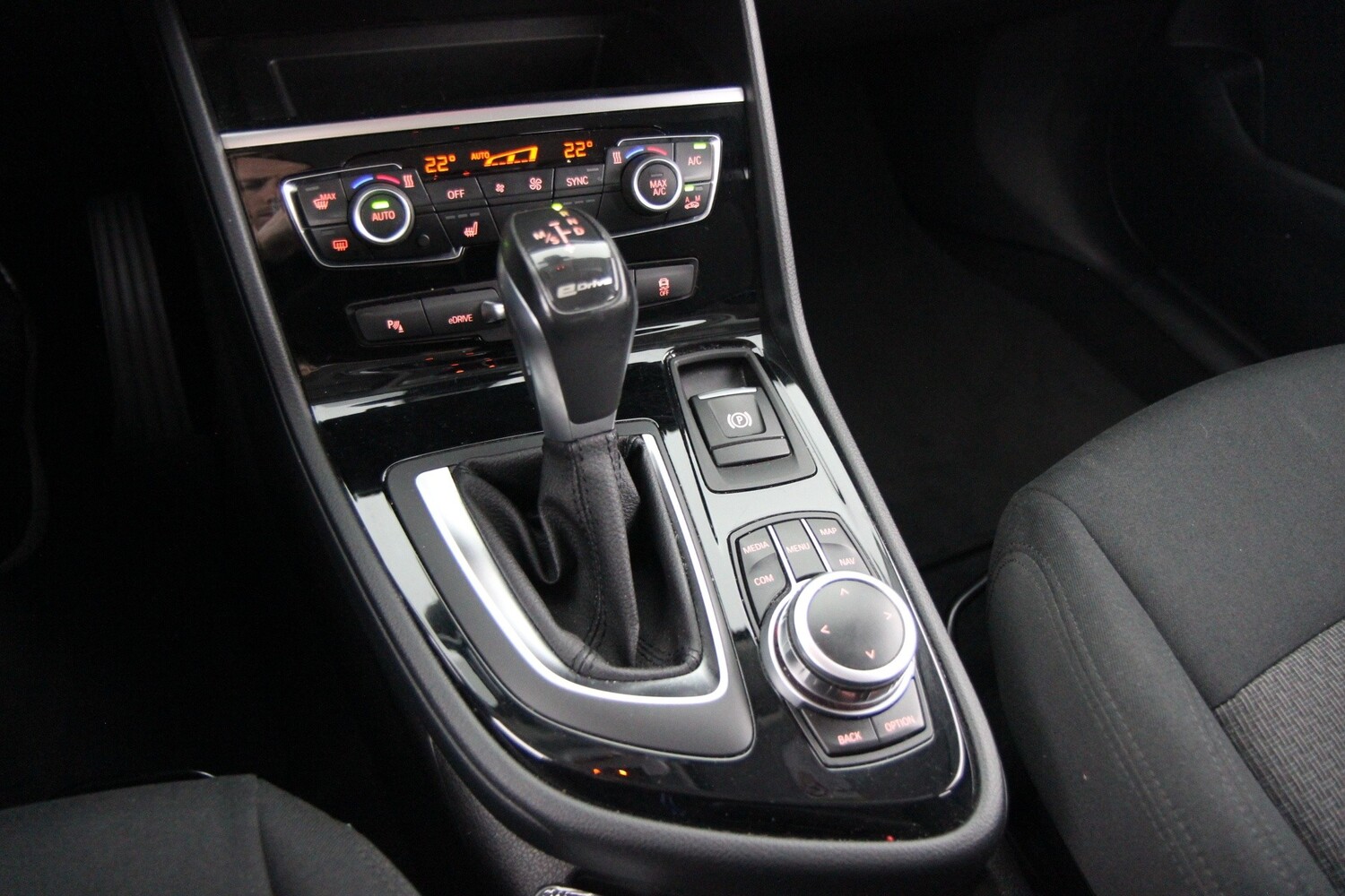BMW 225 vaihtoauto