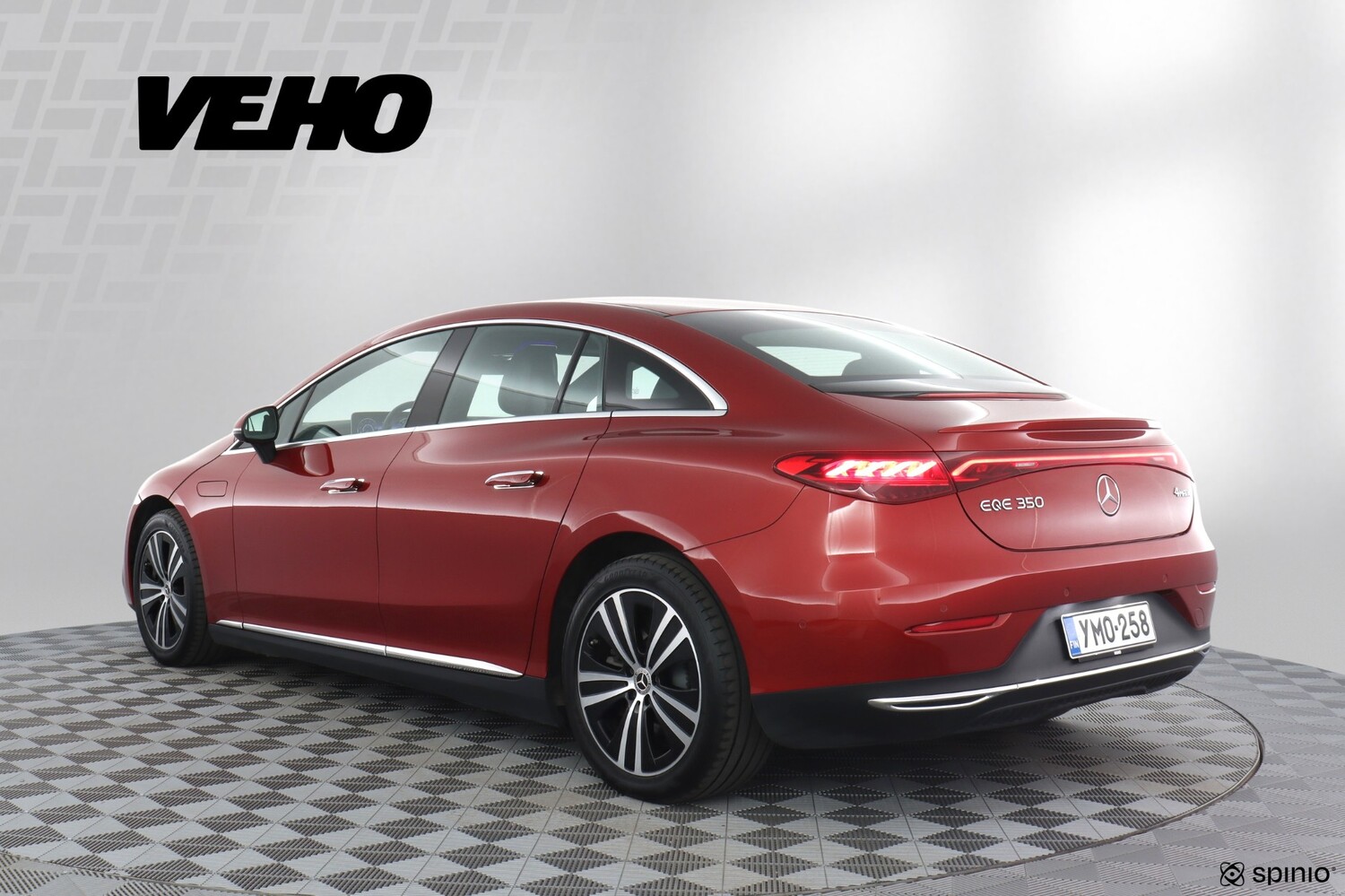 Mercedes-Benz EQE vaihtoauto