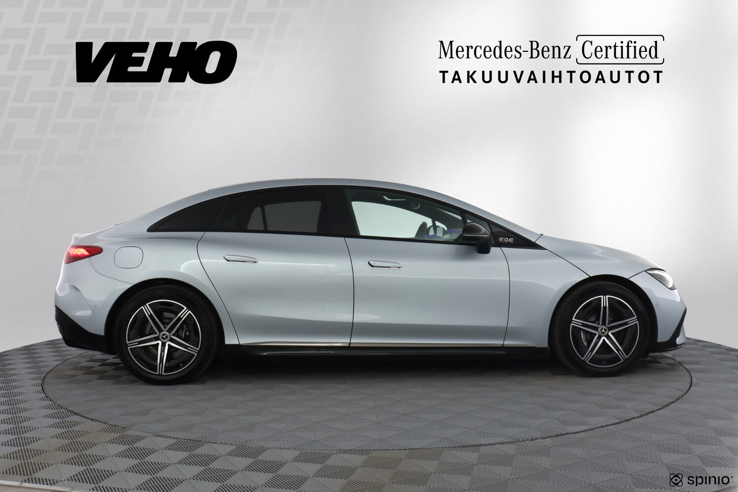 Mercedes-Benz EQE vaihtoauto