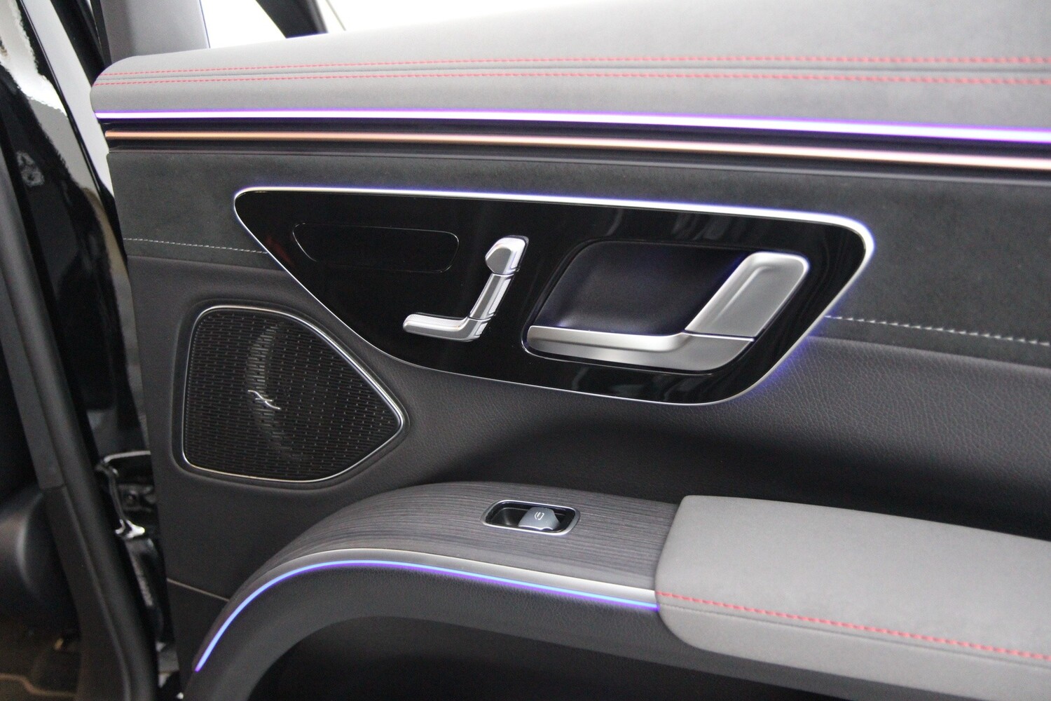 Mercedes-Benz EQS vaihtoauto