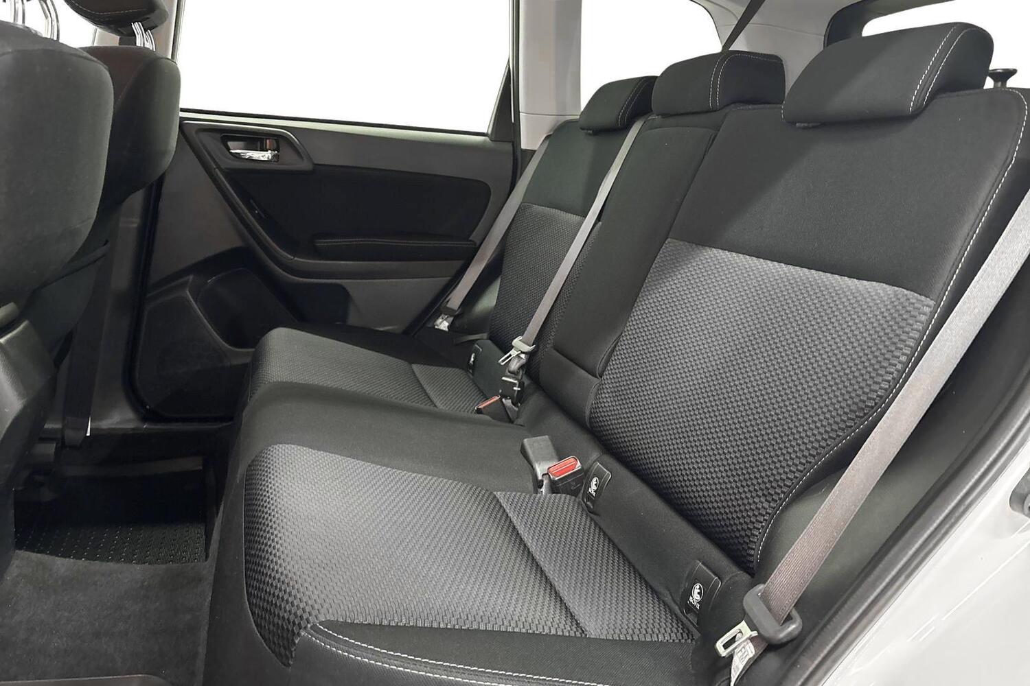 Subaru Forester vaihtoauto