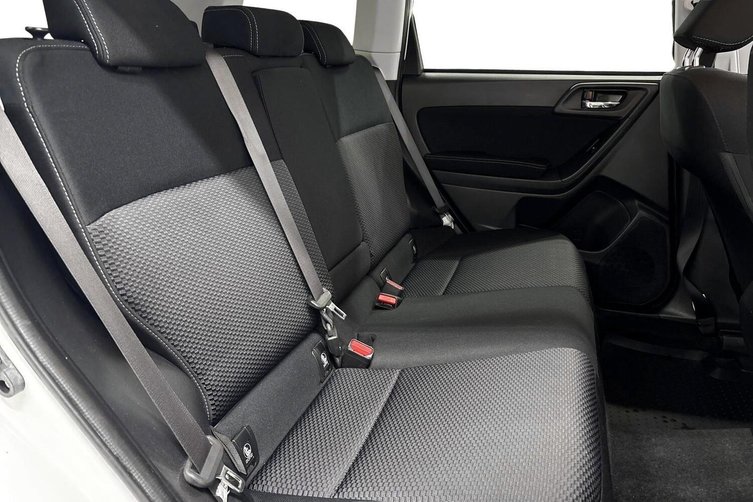 Subaru Forester vaihtoauto