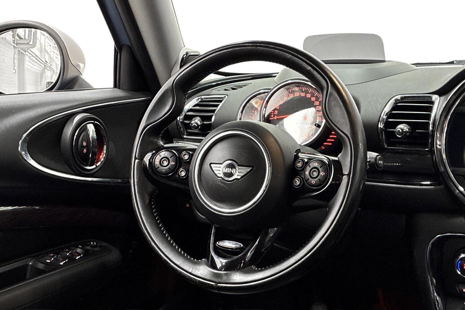 Mini Clubman vaihtoauto