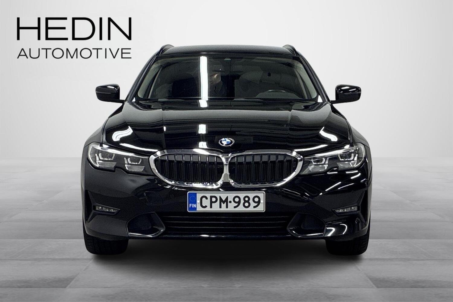 BMW 330 vaihtoauto
