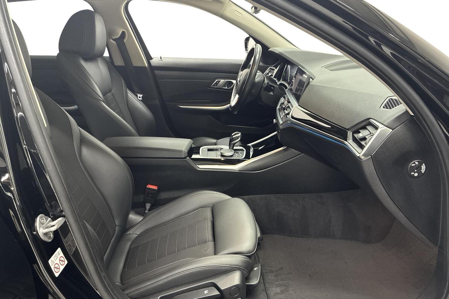 BMW 330 vaihtoauto