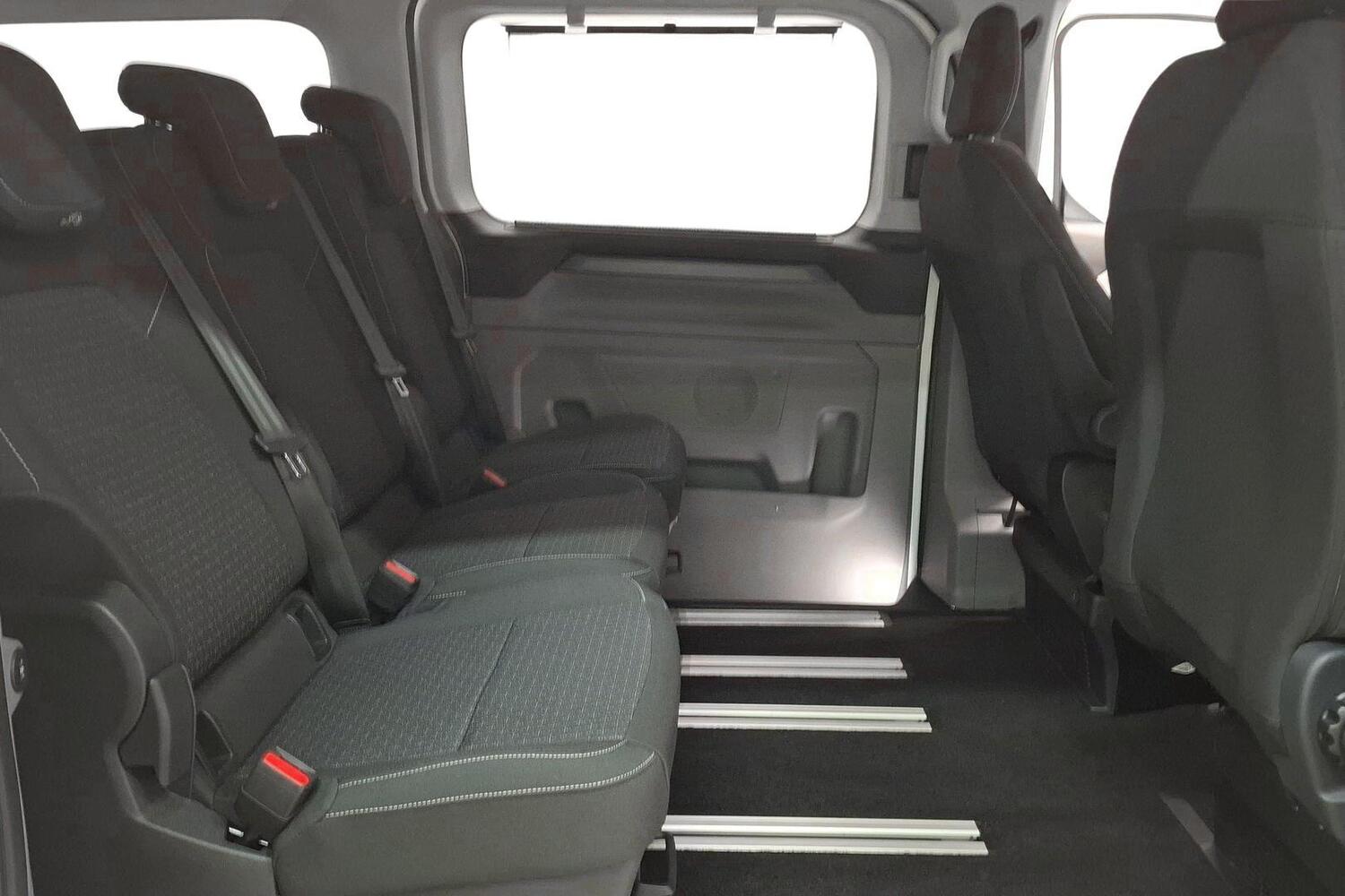Ford Tourneo Custom vaihtoauto