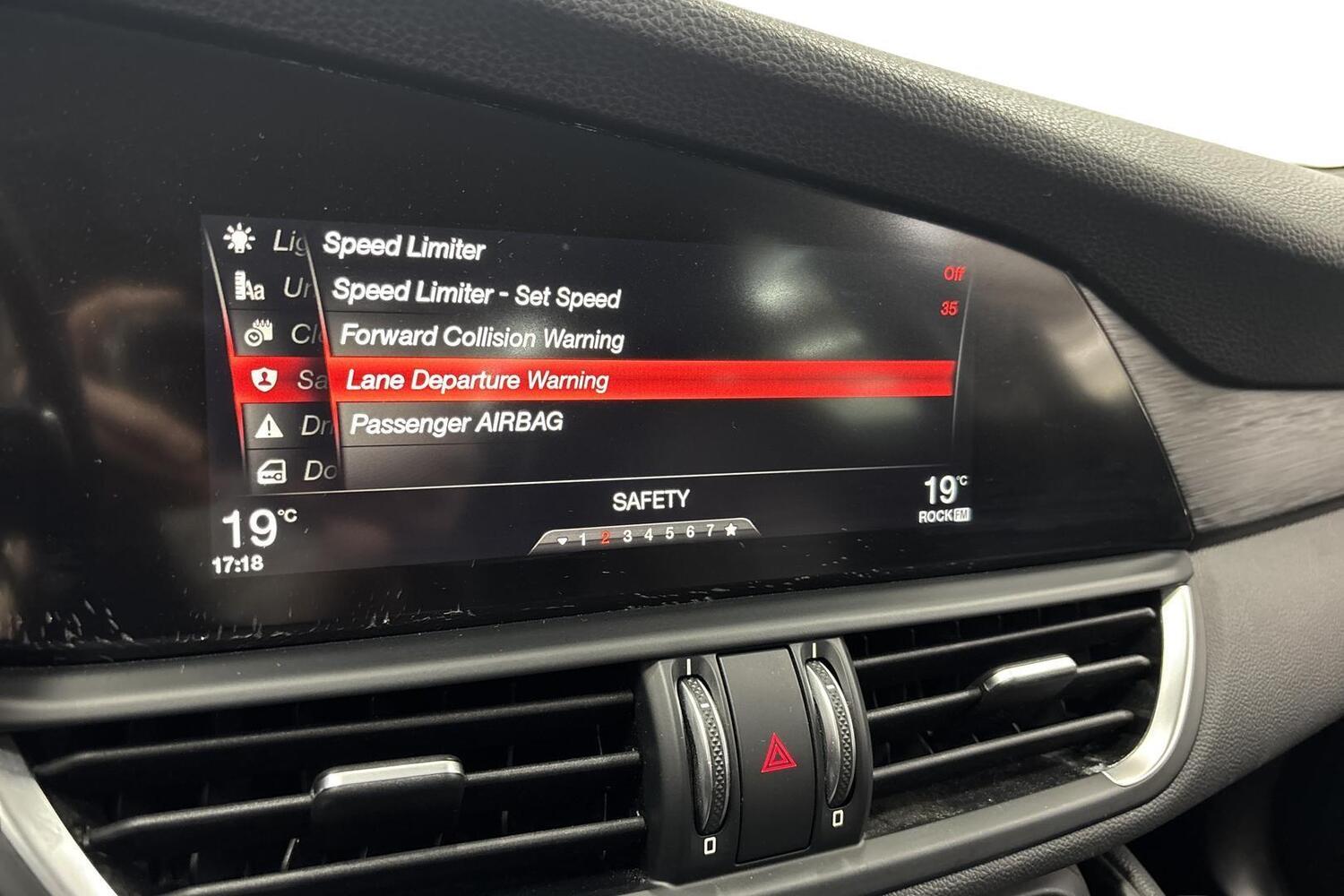 Alfa Romeo Giulia vaihtoauto
