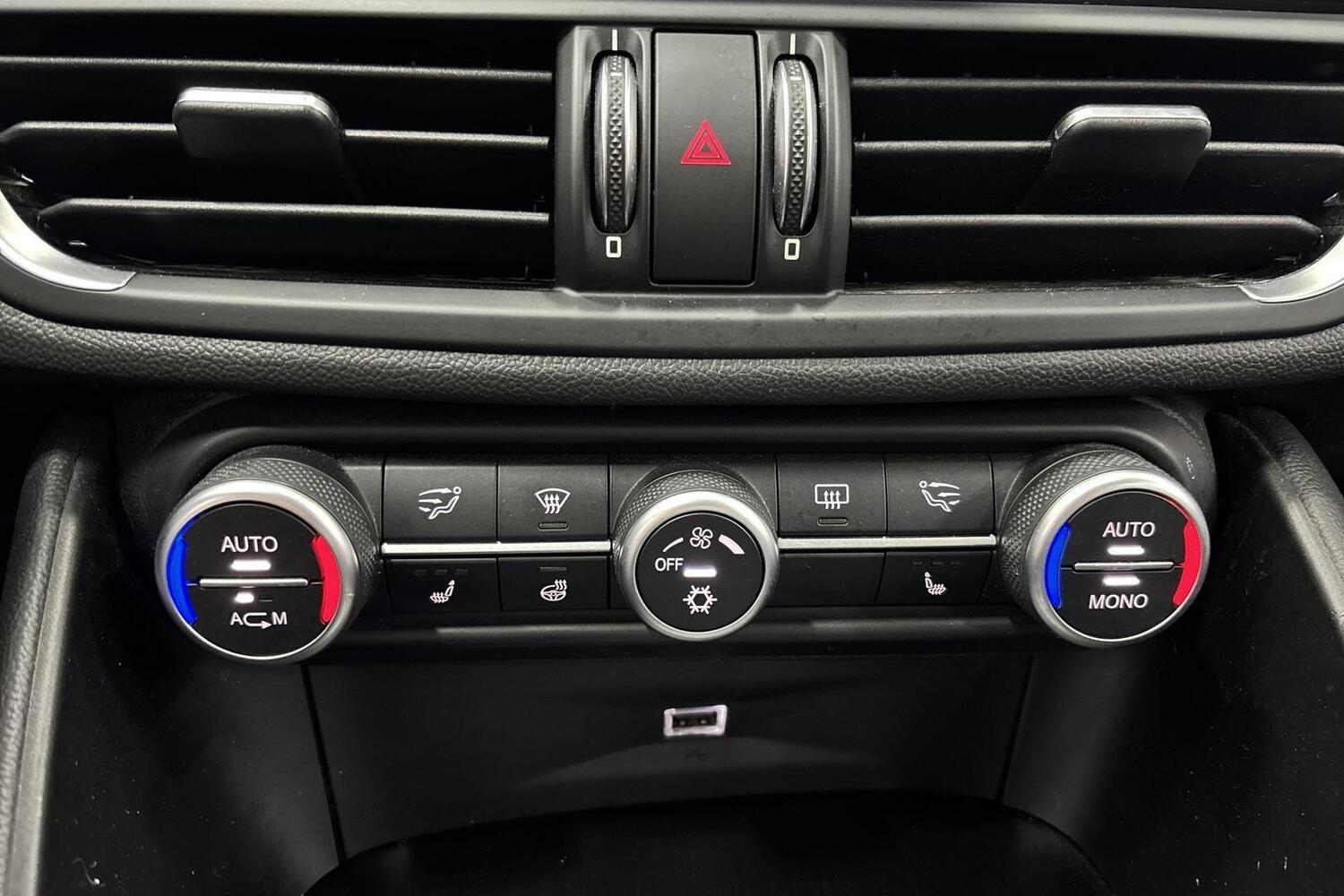 Alfa Romeo Giulia vaihtoauto