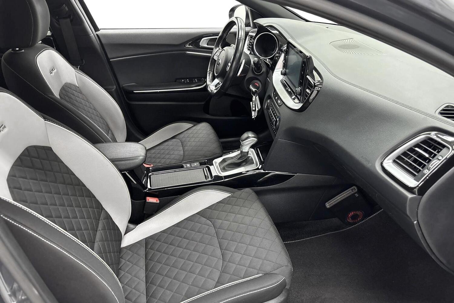 Kia Proceed vaihtoauto