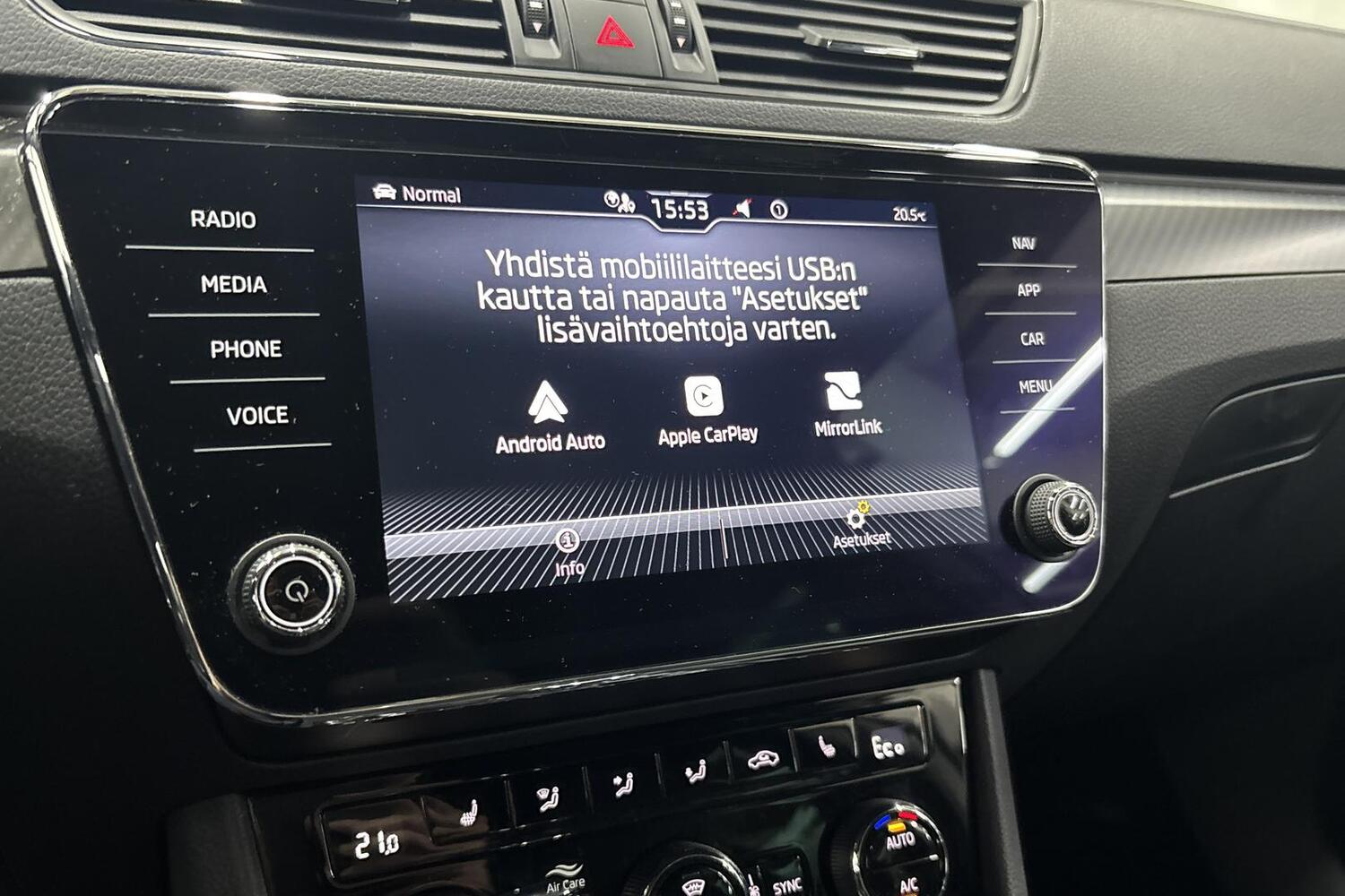 Skoda Superb vaihtoauto