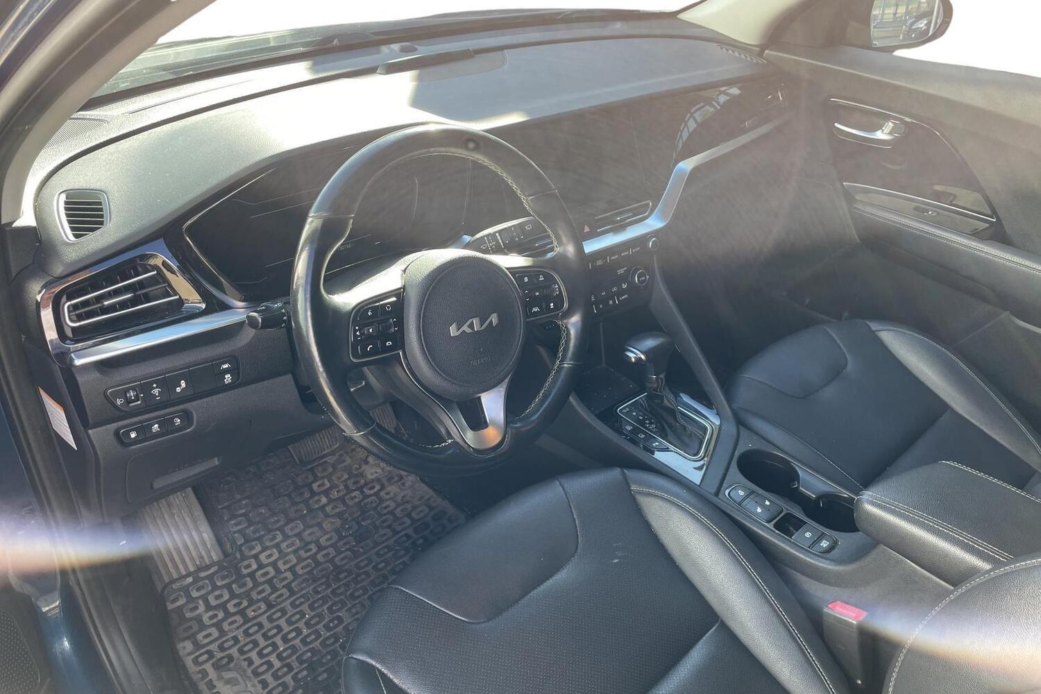 Kia Niro plug-in vaihtoauto