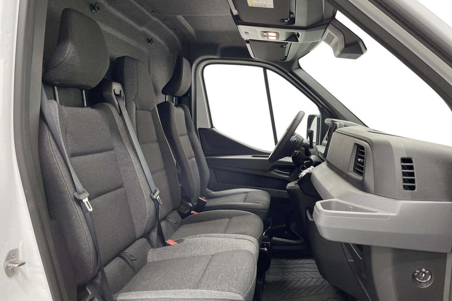 Nissan Interstar vaihtoauto