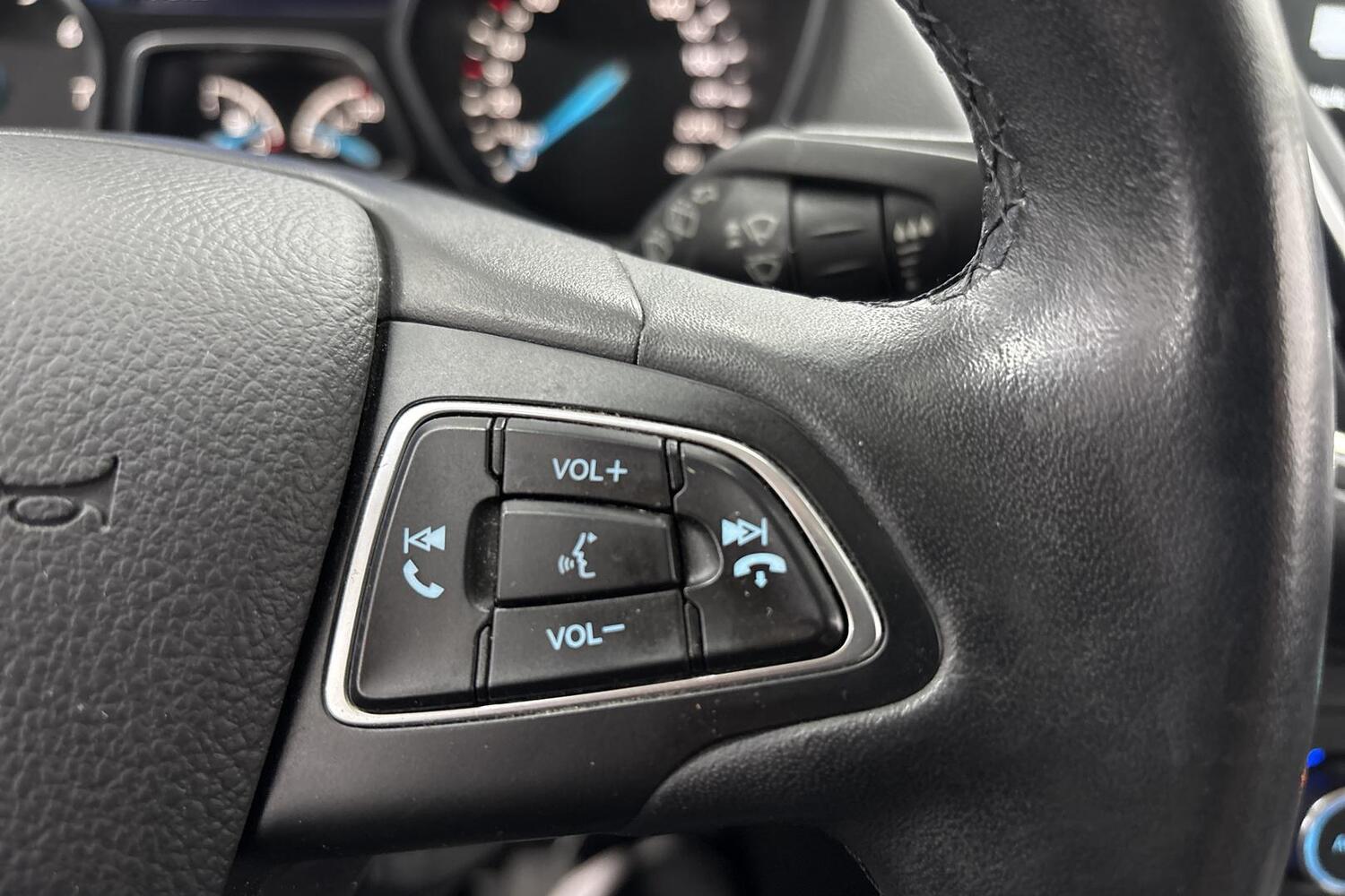 Ford C-MAX vaihtoauto